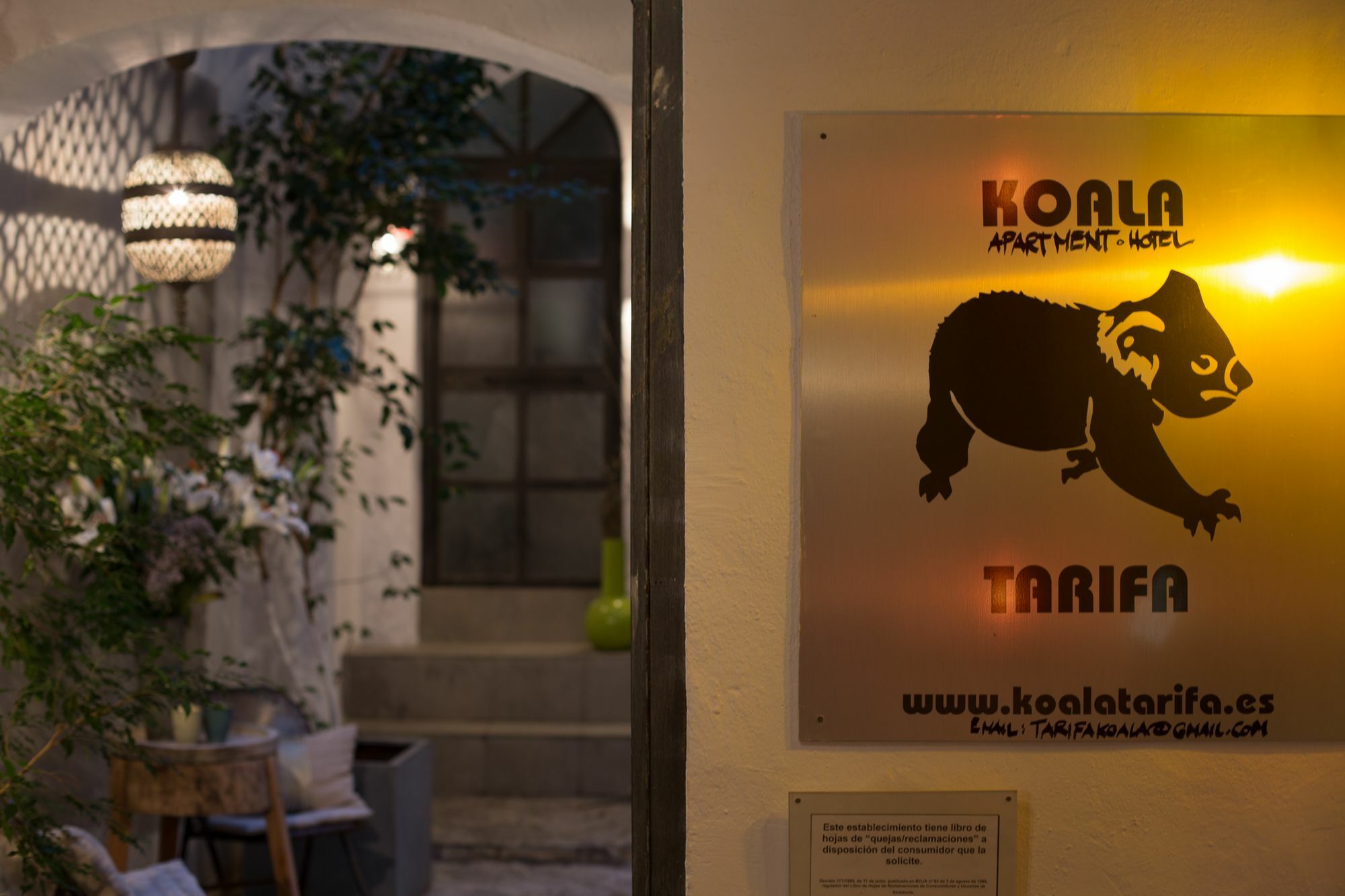 Aparthotel Koala Tarifa Bagian luar foto